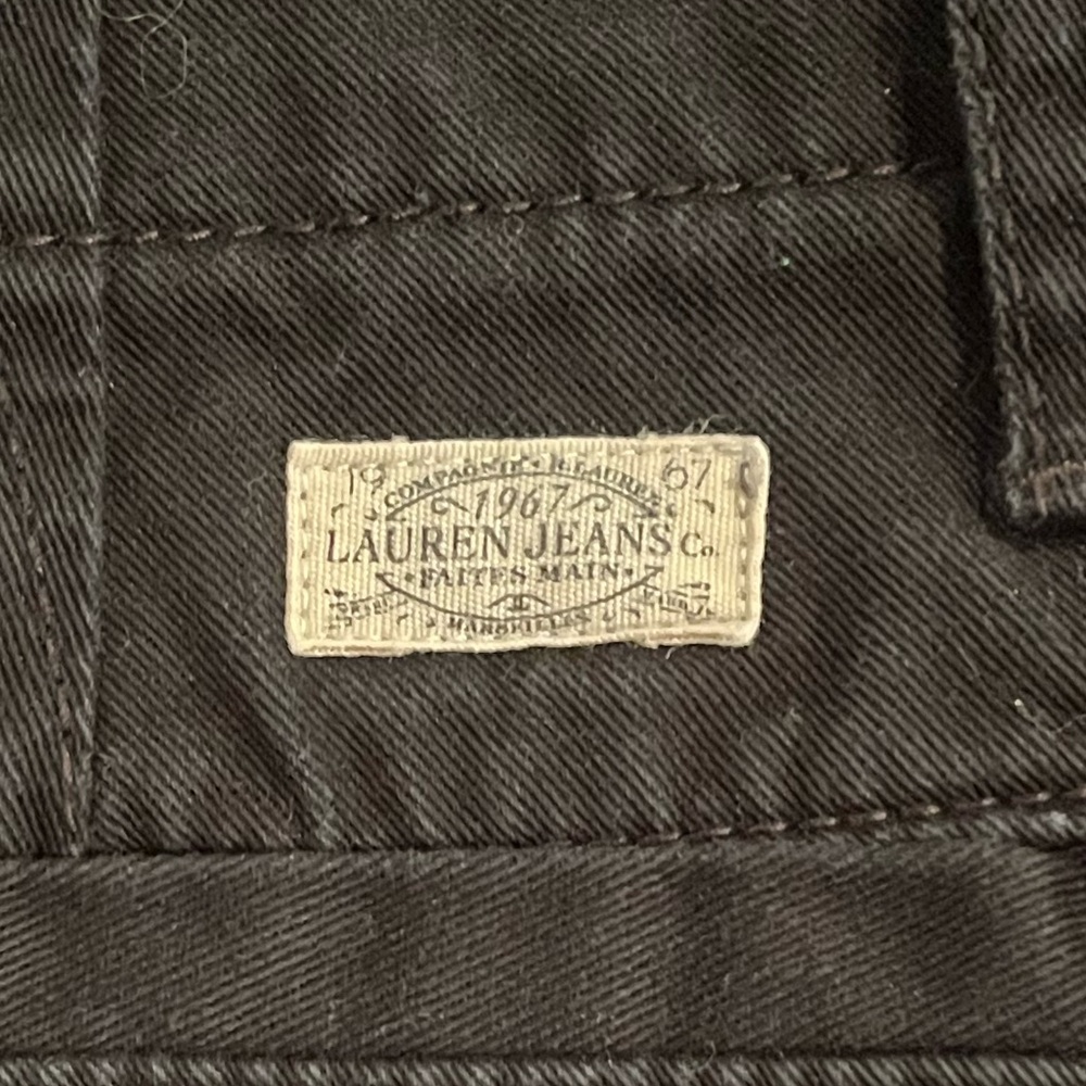 Ralph Lauren Women’s Black Bermuda Shorts, Size 10 - Picture 7 of 7